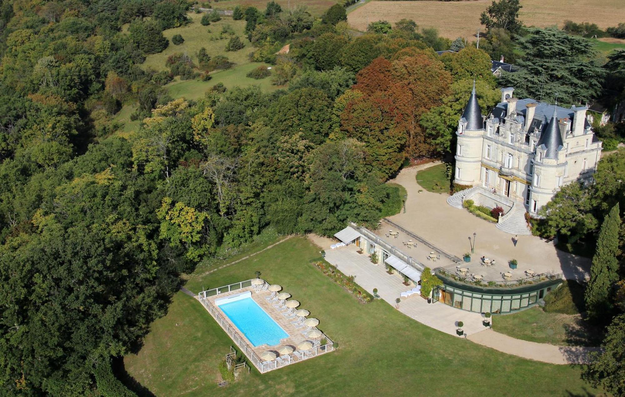 Domaine De La Tortiniere Hotel Veigne Exterior photo